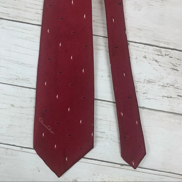 Oscar De La Renta Red Triangle Pattern Burgundy Career Workwear - Picture 5 of 6